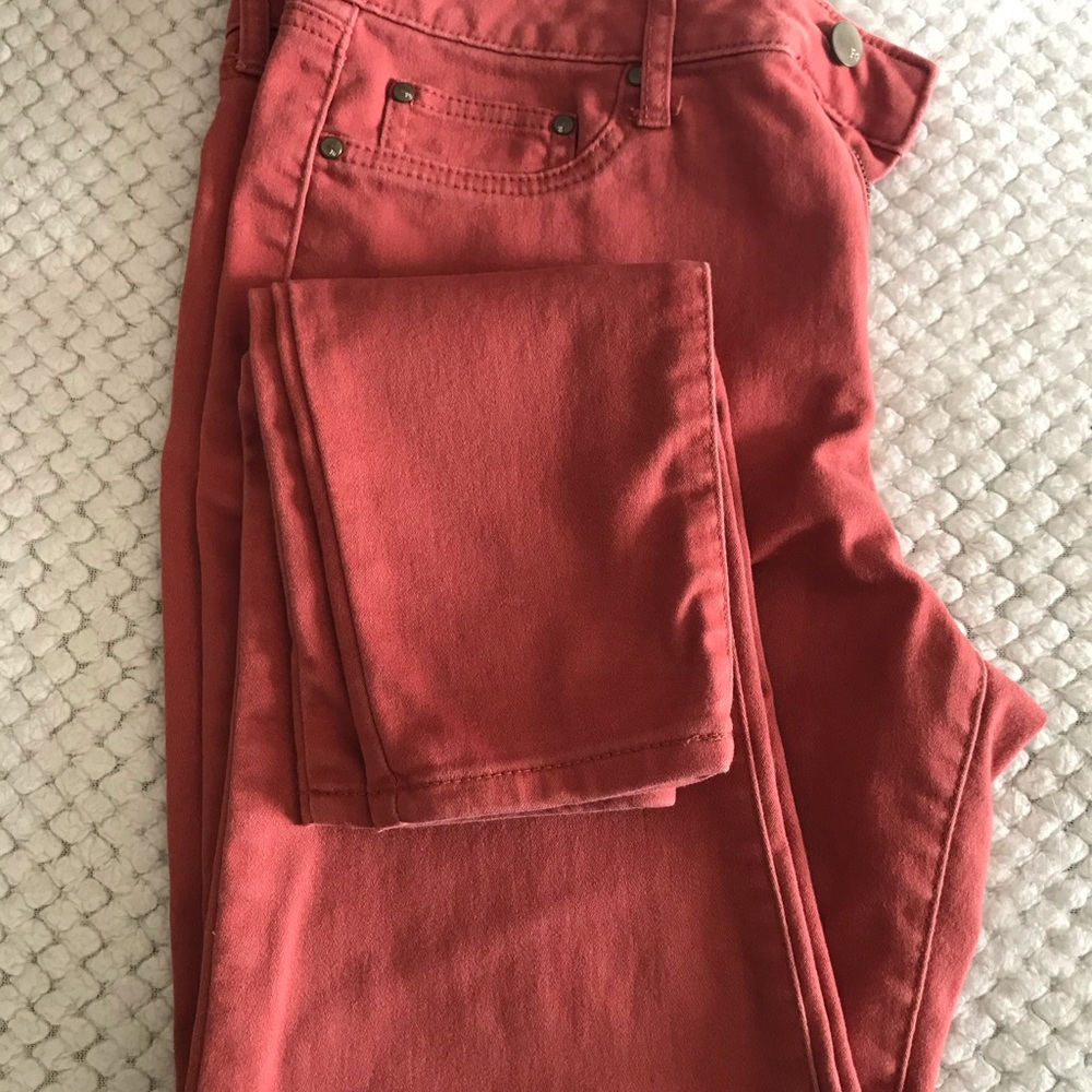 Salmon skinny pants